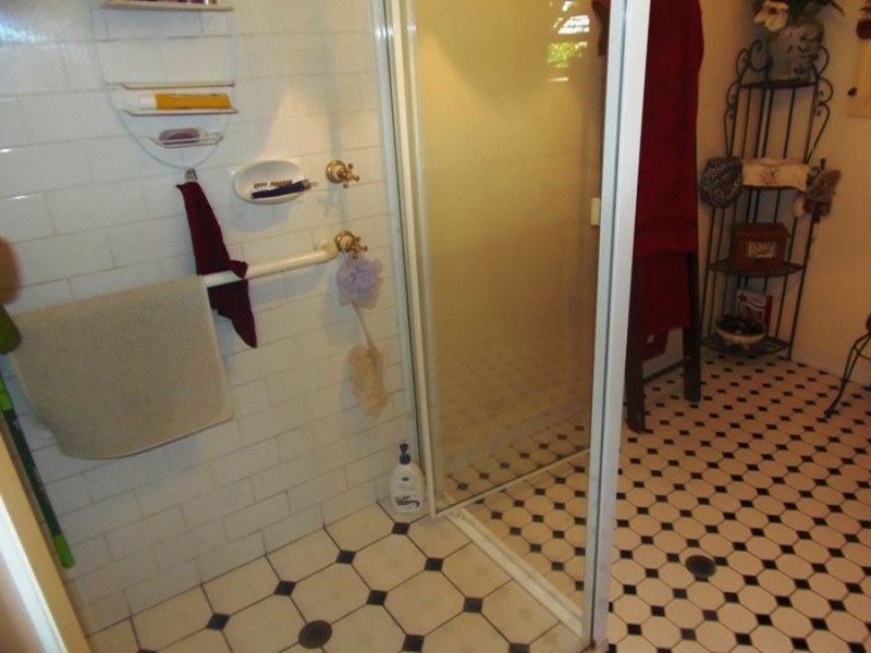 12 Exhibition Road, Southside QLD 4570