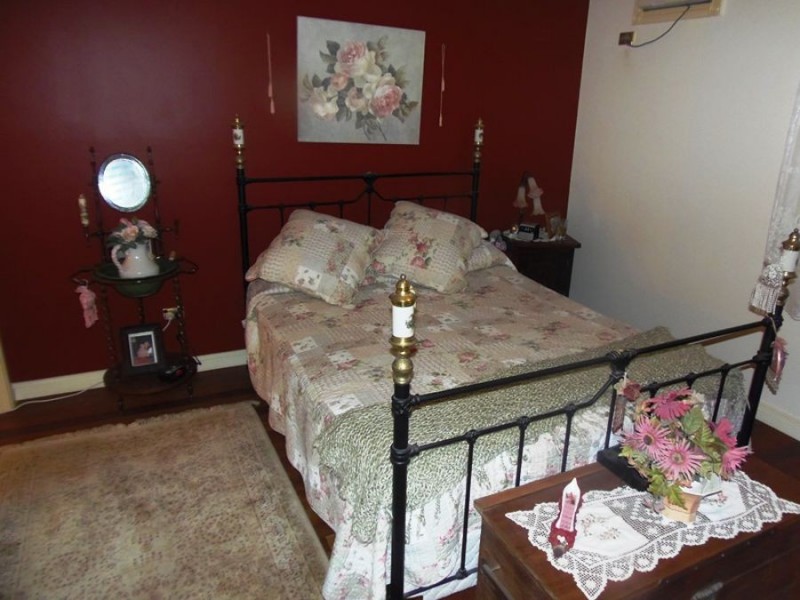 12 Exhibition Road, Southside QLD 4570