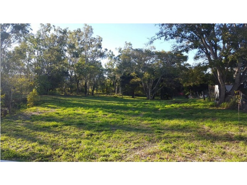 36 Bligh Street, Kilkivan QLD 4600