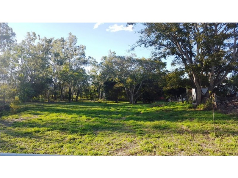 36 Bligh Street, Kilkivan QLD 4600