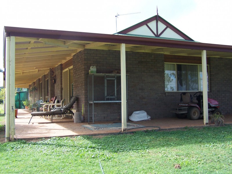 Canina QLD 4570