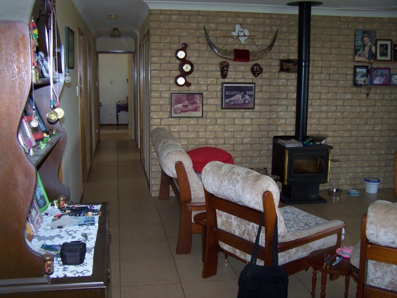 Canina QLD 4570
