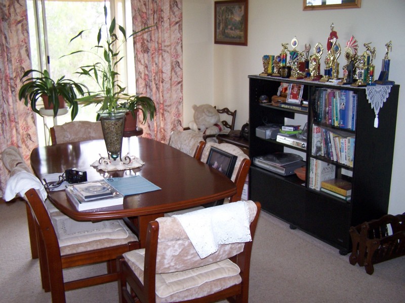 Canina QLD 4570