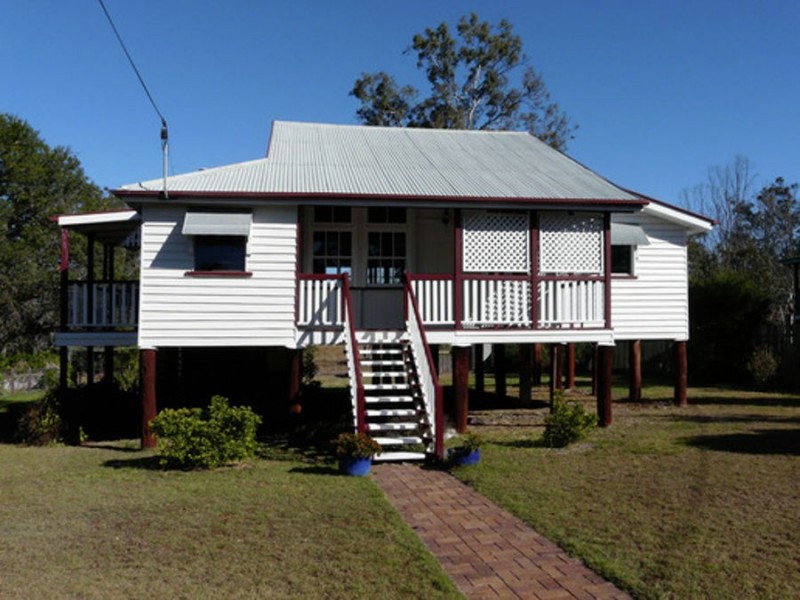 206 Oakview Road, Oakview QLD 4600