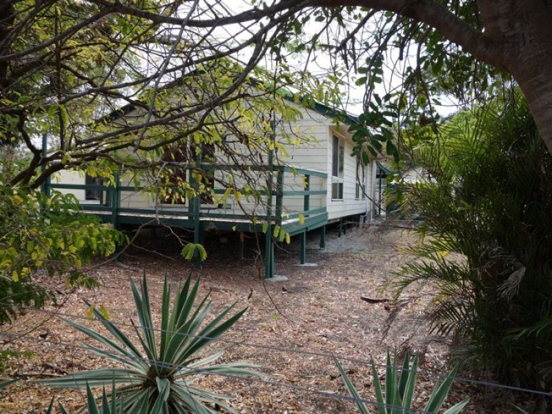 9 Council St, Kilkivan QLD 4600