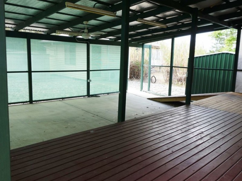 9 Council St, Kilkivan QLD 4600