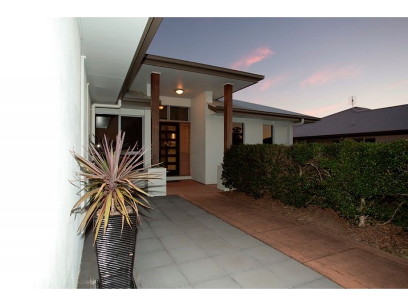 59 Bushland Drive, Southside QLD 4570