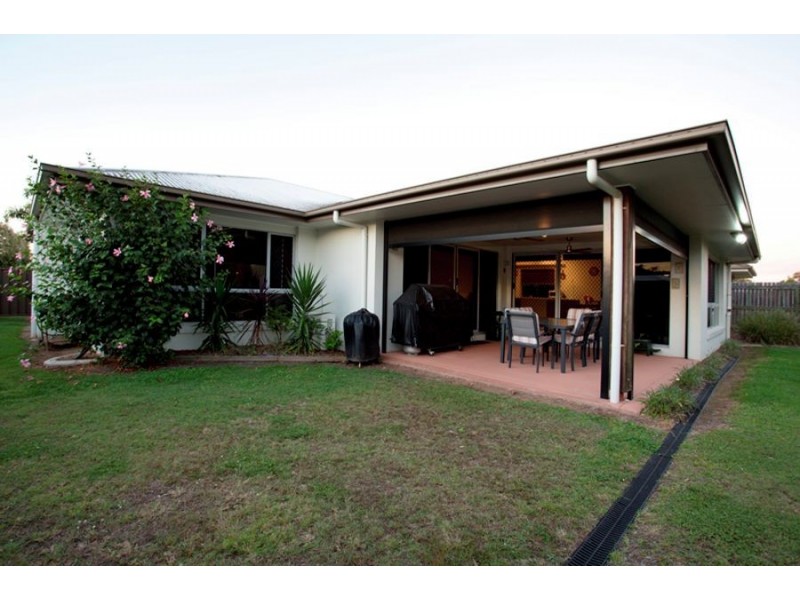 59 Bushland Drive, Southside QLD 4570