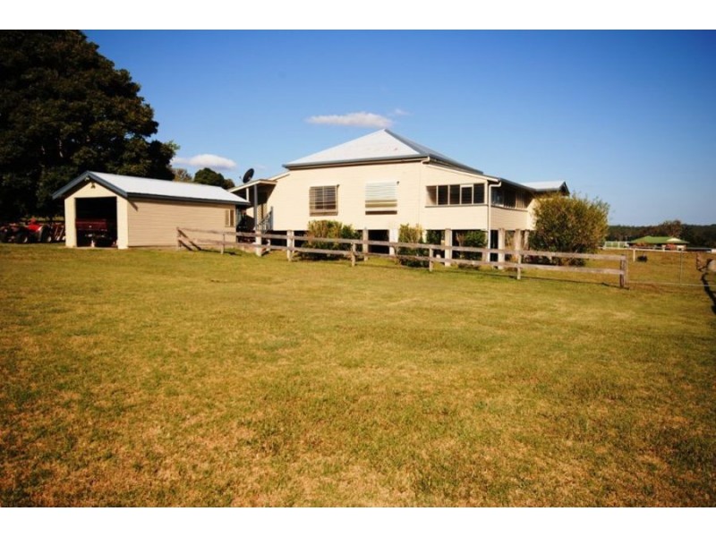Goomboorian QLD 4570