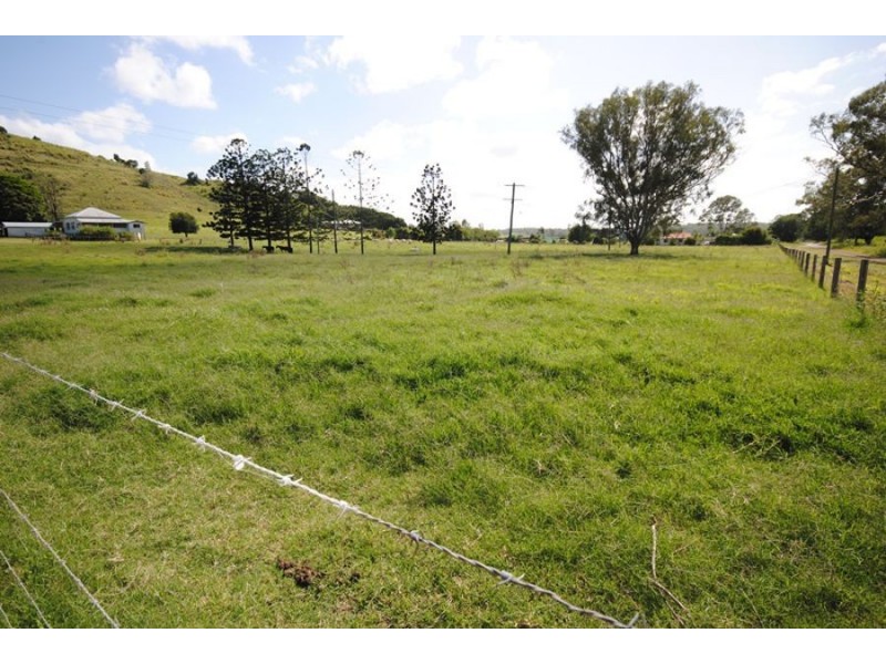 Goomboorian QLD 4570