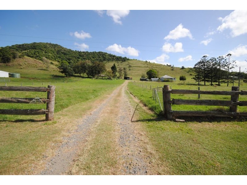 Goomboorian QLD 4570