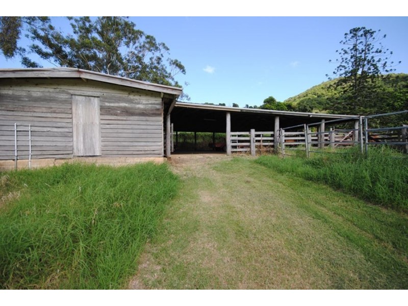 Goomboorian QLD 4570