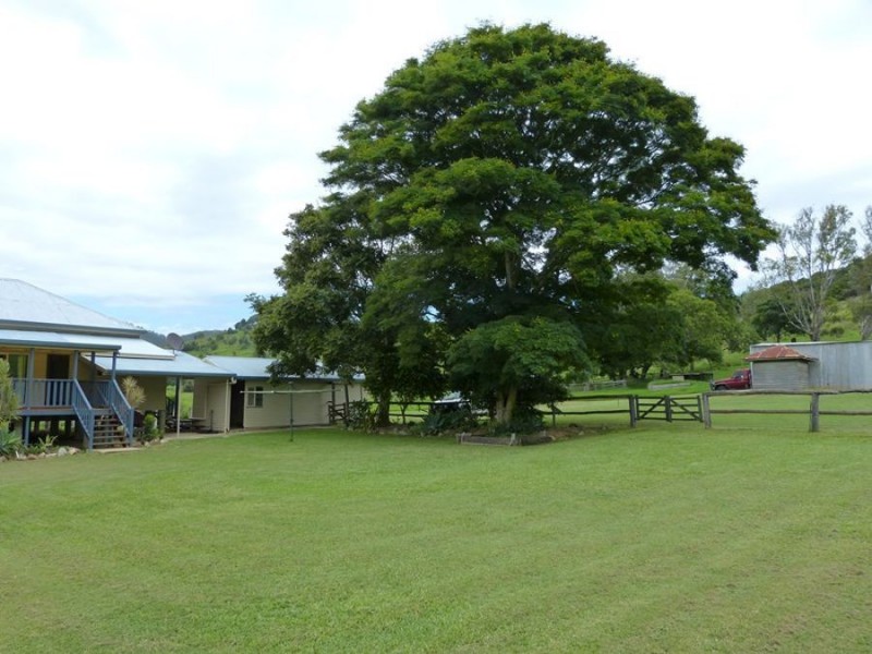 Goomboorian QLD 4570