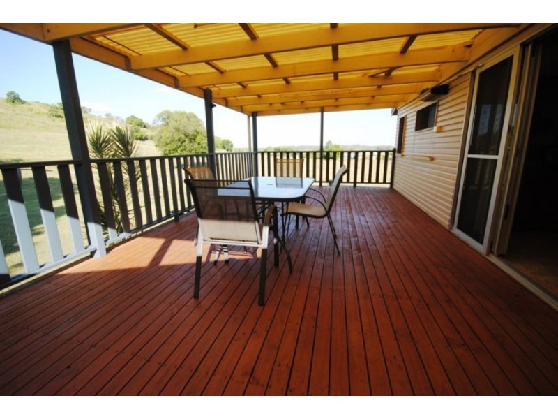 Goomboorian QLD 4570
