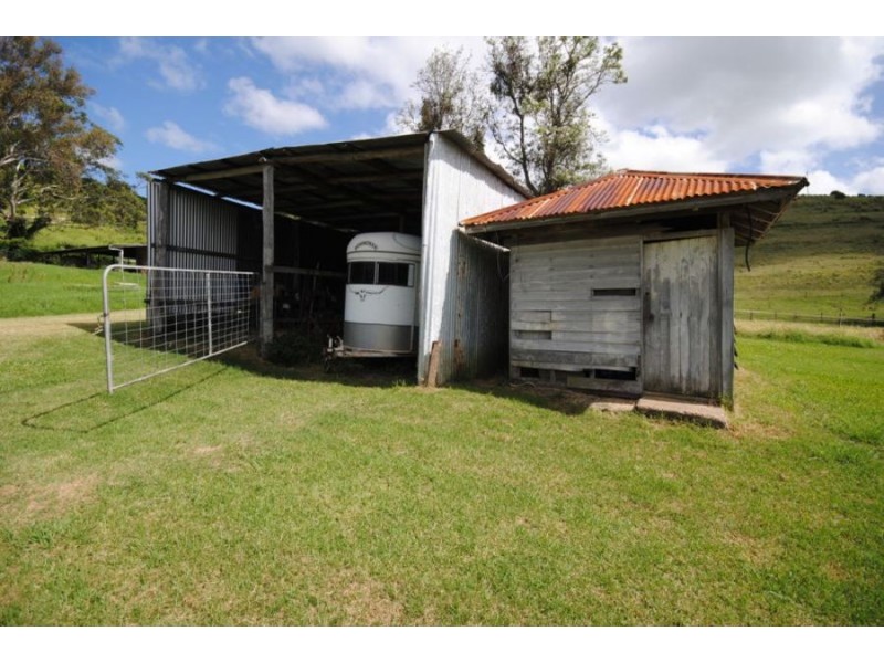 Goomboorian QLD 4570