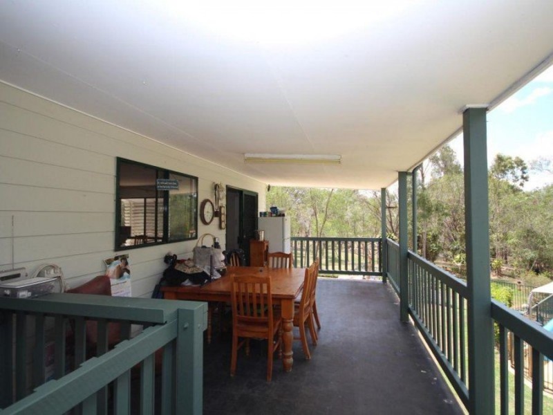 Bells Bridge QLD 4570
