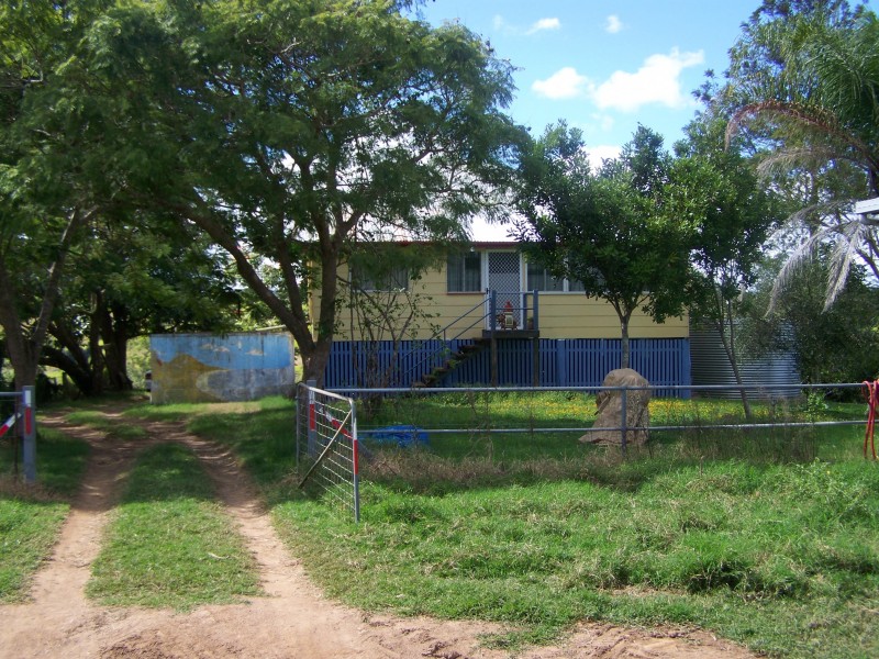 Veteran QLD 4570