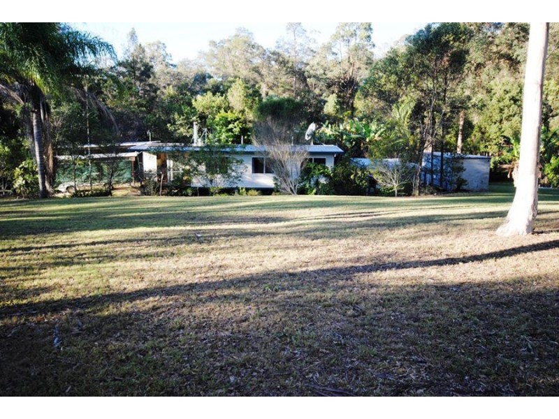 Veteran QLD 4570