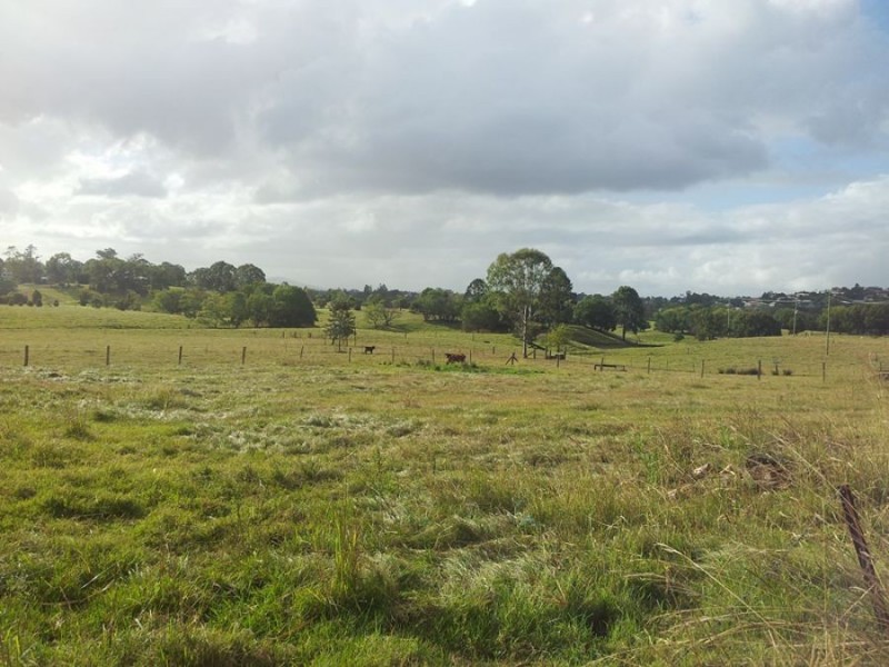 Southside QLD 4570