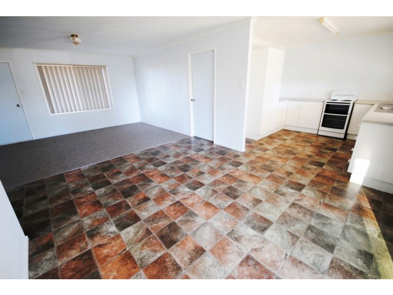 94 Groundwater Road, Southside QLD 4570