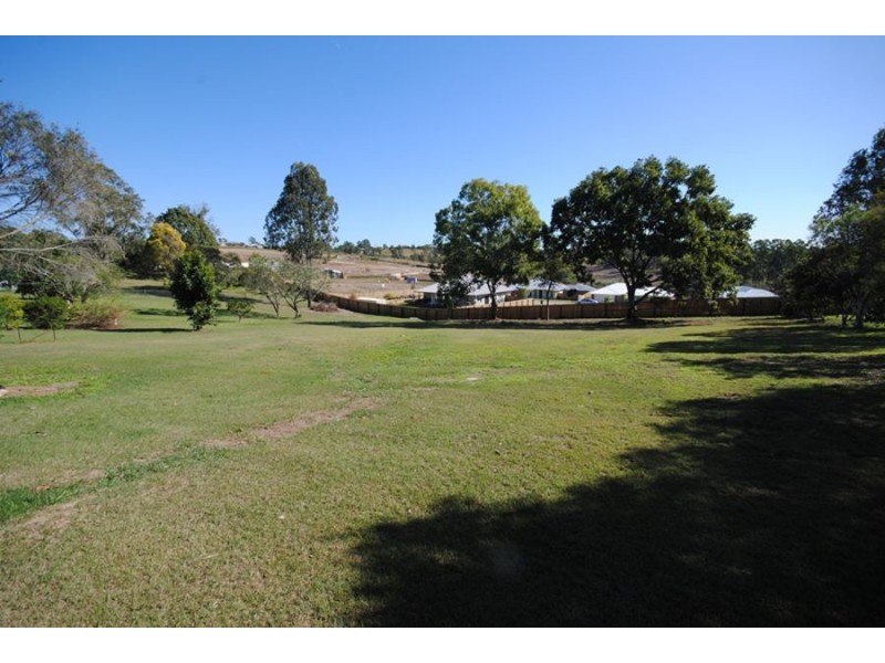 94 Groundwater Road, Southside QLD 4570