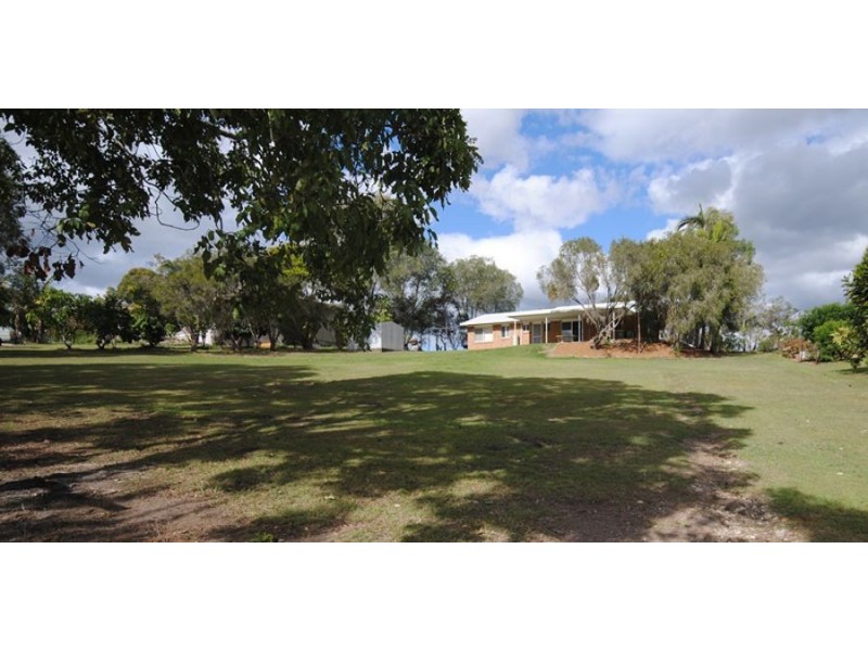 94 Groundwater Road, Southside QLD 4570