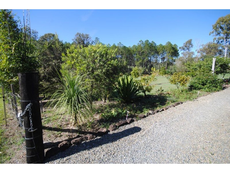 Glenwood QLD 4570