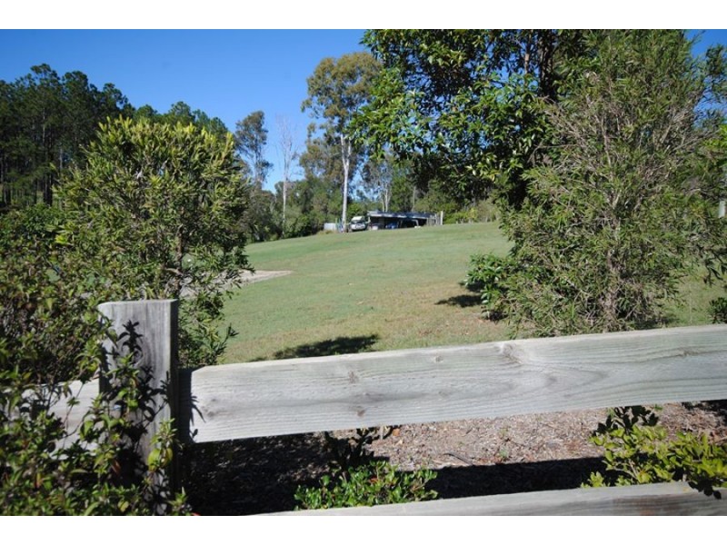 Glenwood QLD 4570