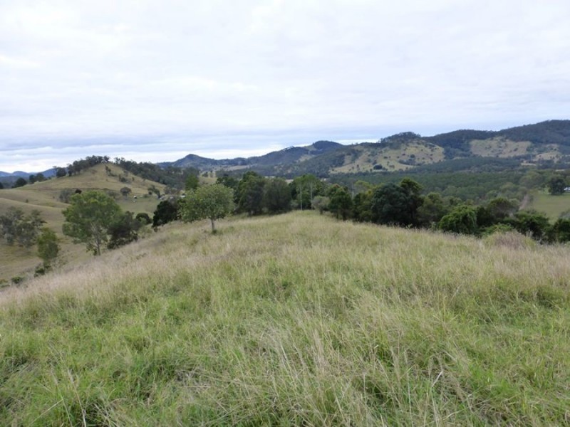 Upper Glastonbury QLD 4570