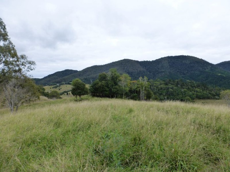 Upper Glastonbury QLD 4570