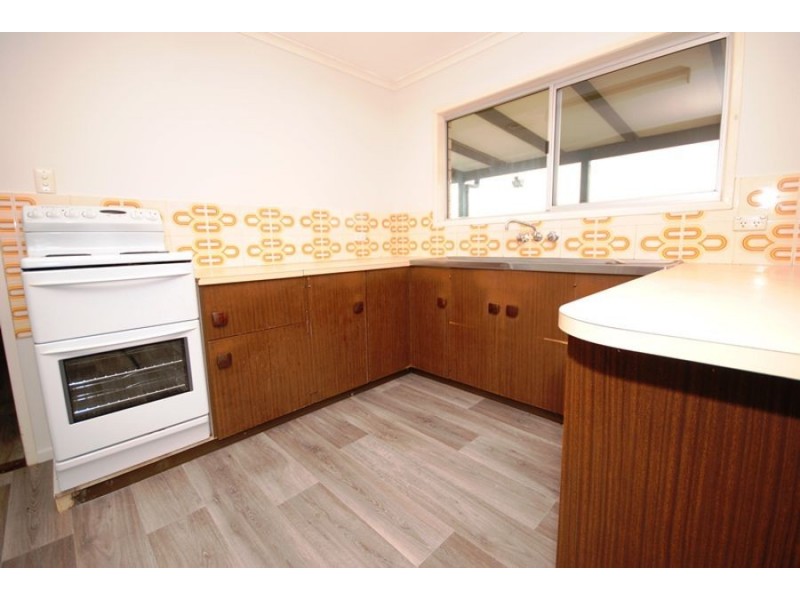 10 Smerdon Road, Southside QLD 4570