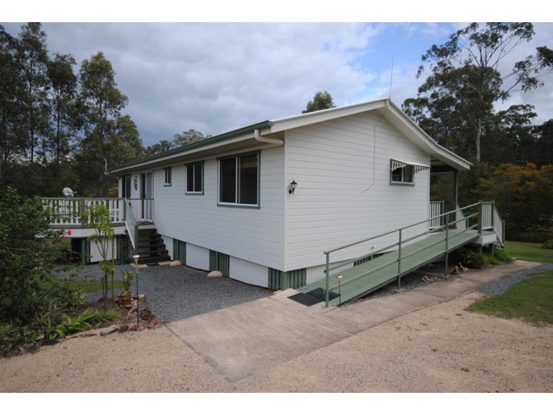 22 Arborthirteen Road, Glenwood QLD 4570