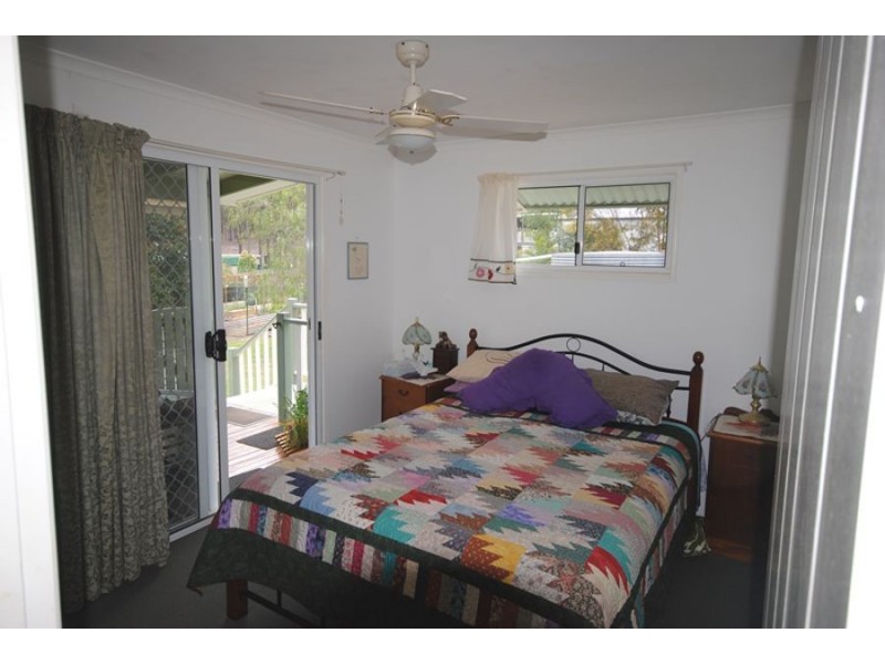 22 Arborthirteen Road, Glenwood QLD 4570