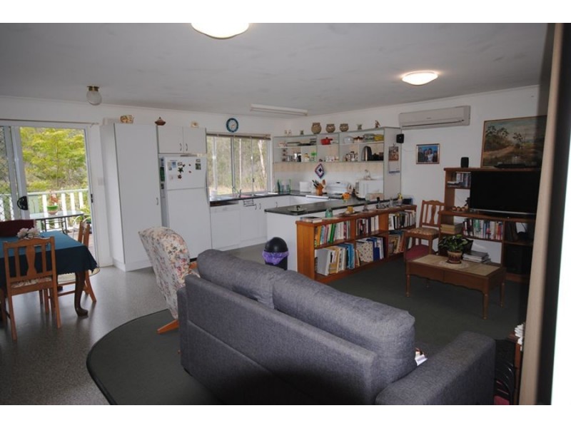 22 Arborthirteen Road, Glenwood QLD 4570