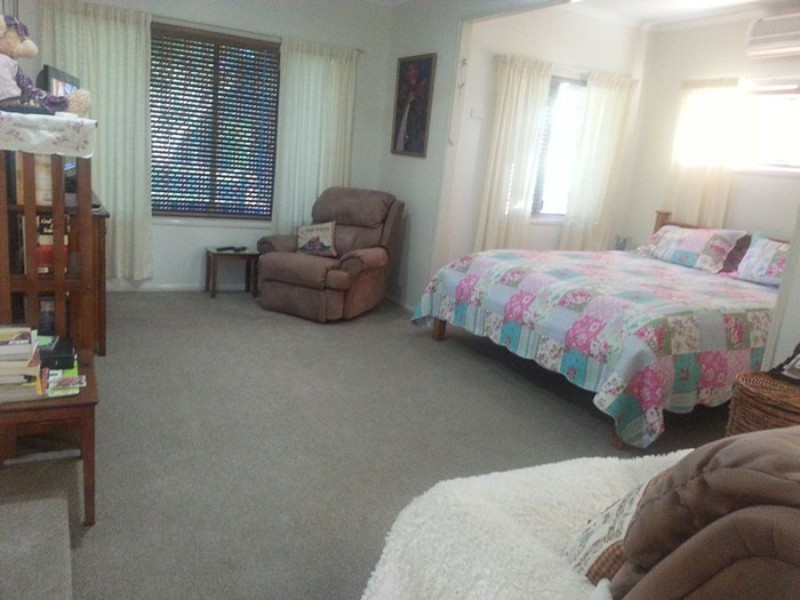 14 Price Street, Tiaro QLD 4650