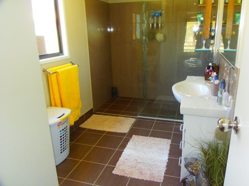 15 Barrett Road, Widgee QLD 4570