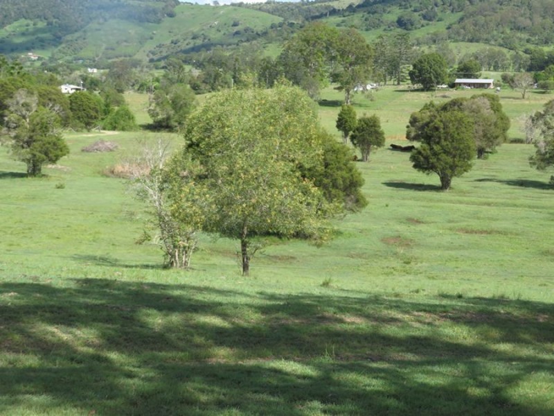 Glenwood QLD 4570