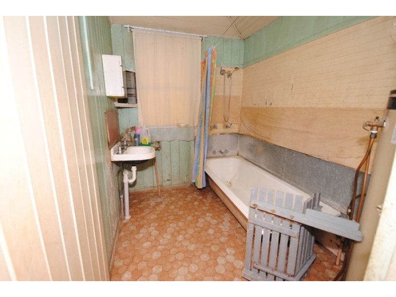 36 Young Street, Gympie QLD 4570