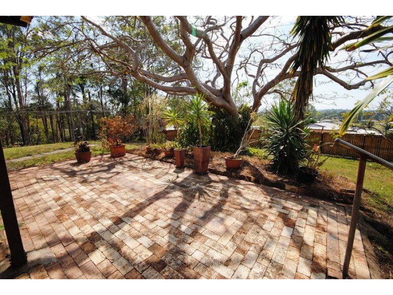 75 Sorensen Road, Southside QLD 4570