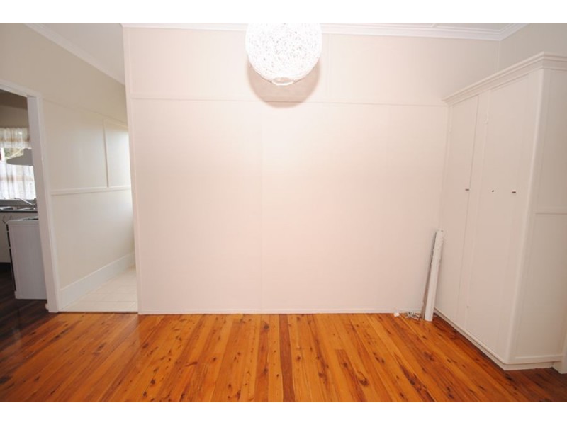 37 Canberra Avenue, Cooloola Cove QLD 4580