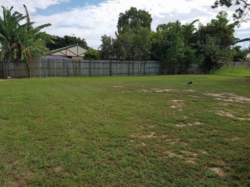 37 Canberra Avenue, Cooloola Cove QLD 4580