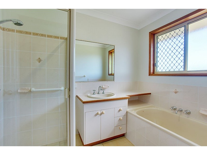 29 Gate Road, Canina QLD 4570