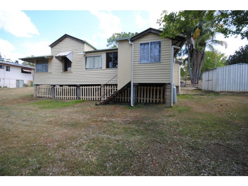 33 Fairview Road, Monkland QLD 4570