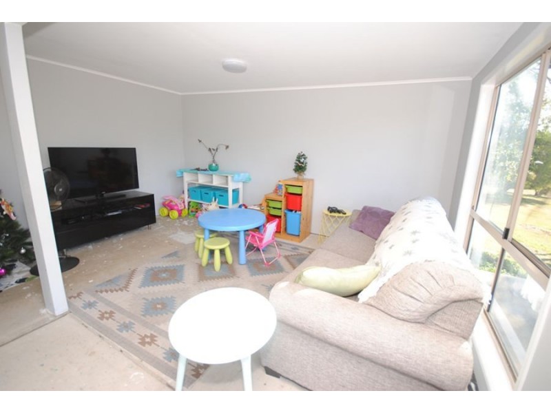 81 Deans Road, The Palms QLD 4570