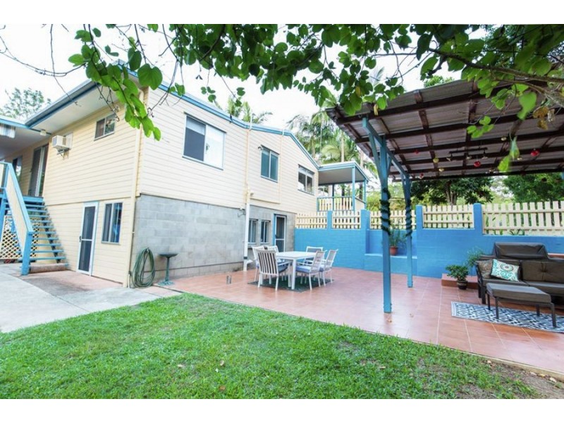 10 Taylor Drive, Pomona QLD 4568