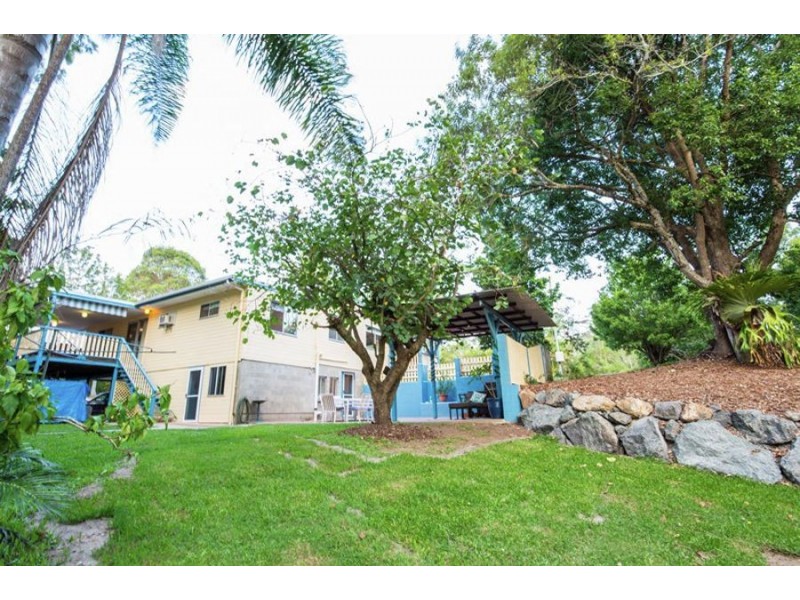 10 Taylor Drive, Pomona QLD 4568