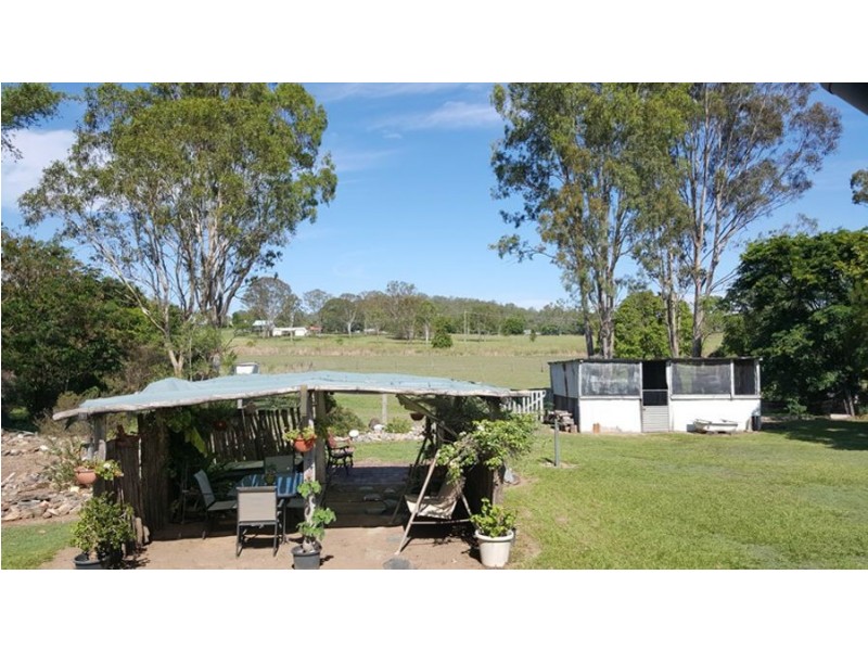 14 Fraser Street, Kilkivan QLD 4600