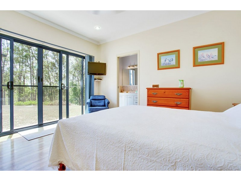 45 Erins Knob Road, Neerdie QLD 4570