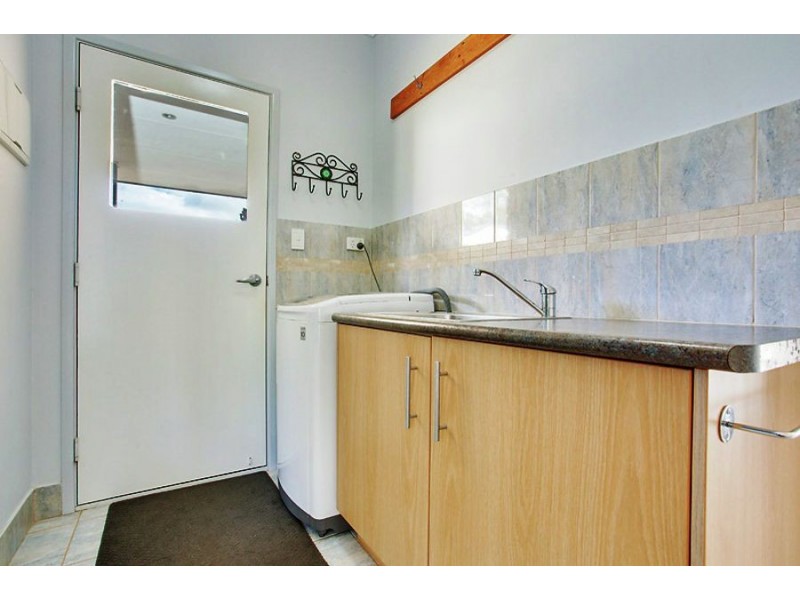 45 Erins Knob Road, Neerdie QLD 4570