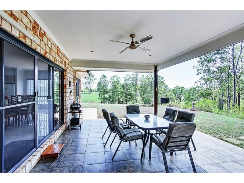 45 Erins Knob Road, Neerdie QLD 4570